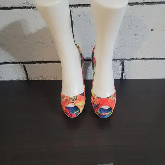 BUNDLE SALE!  G by GUESS Colorful Strappy Heels Size 8.5 - Picture 3 of 9